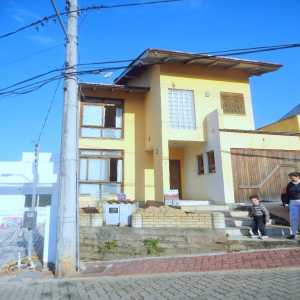 Casa em condomínio de 3 dormitórios bairro Aberta dos Morros  